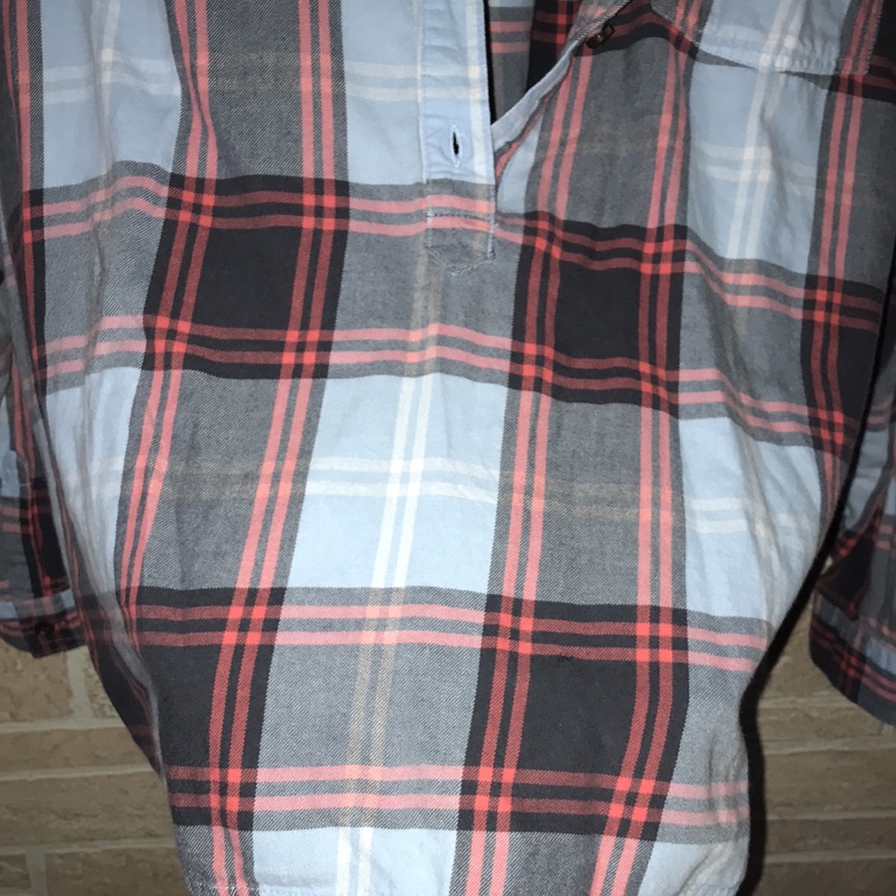 ✅Old Navy Partial Button Down Shirt - Picture 6 of 7